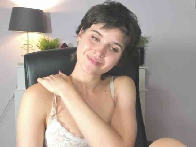Soft-Sarah webcam