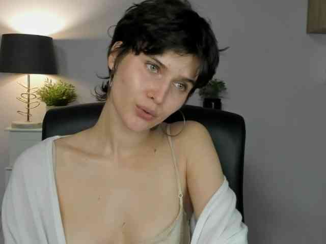 Soft-Sarah webcam