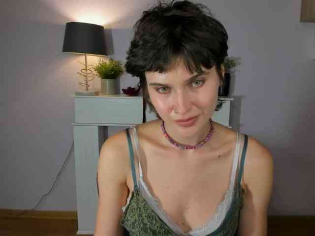 Soft-Sarah webcam