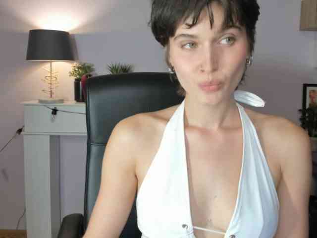 Soft-Sarah webcam