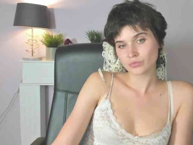Soft-Sarah webcam