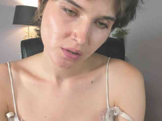 Soft-Sarah webcam