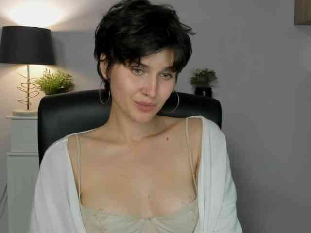 Soft-Sarah webcam