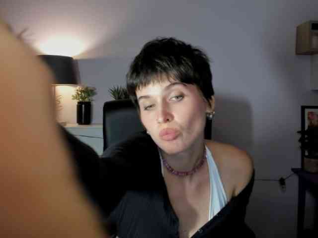 Soft-Sarah webcam