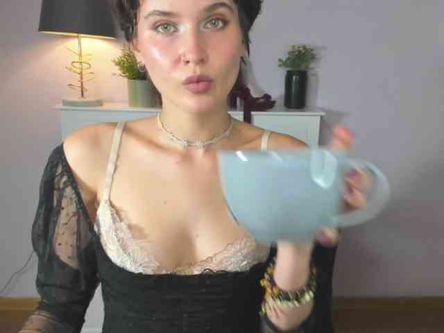 Soft-Sarah webcam