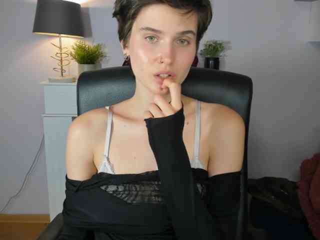 Soft-Sarah webcam