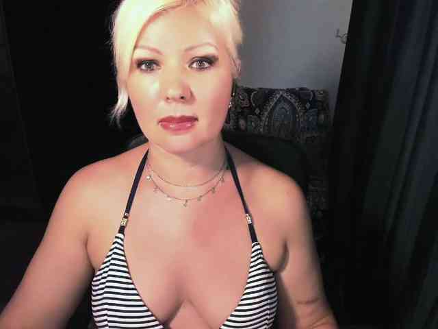 AngelaAngela webcam