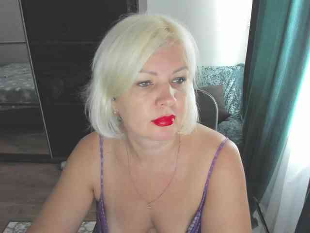 AngelaAngela webcam