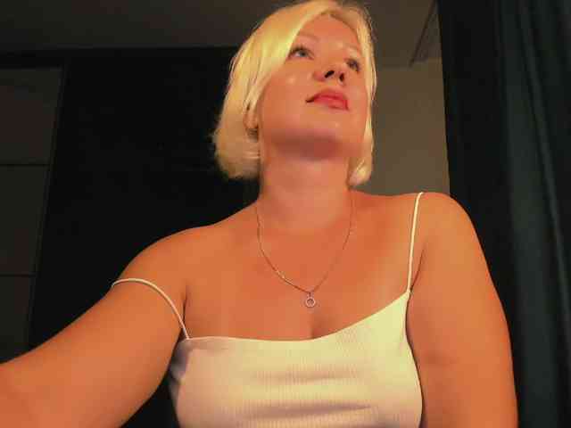 AngelaAngela webcam