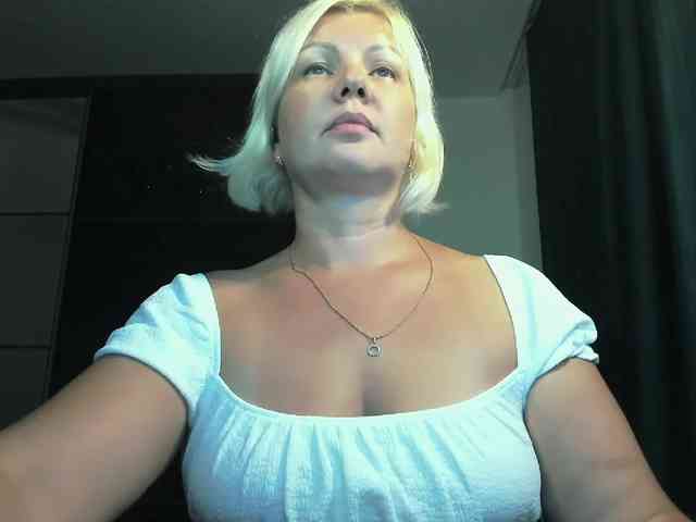 AngelaAngela webcam