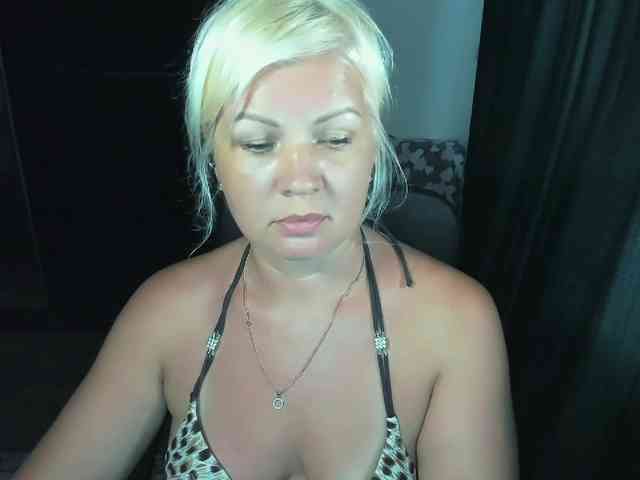 AngelaAngela webcam