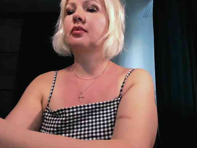 AngelaAngela webcam