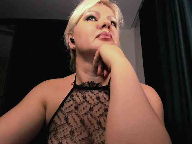 AngelaAngela webcam
