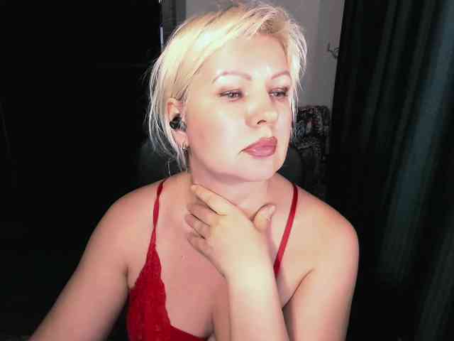 AngelaAngela webcam