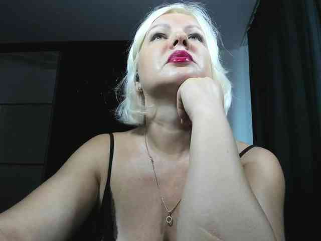 AngelaAngela webcam