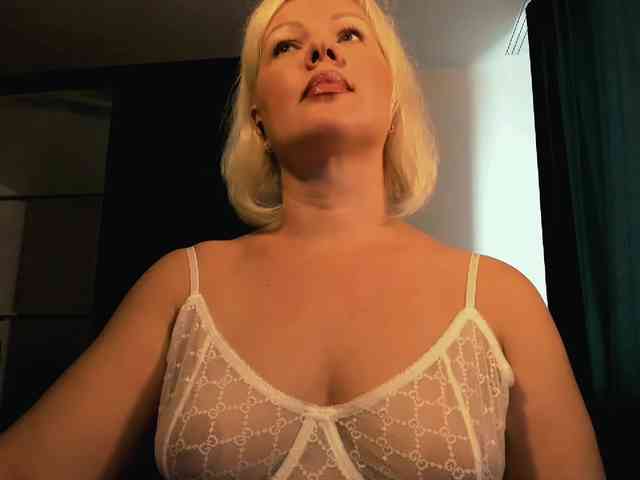 AngelaAngela webcam