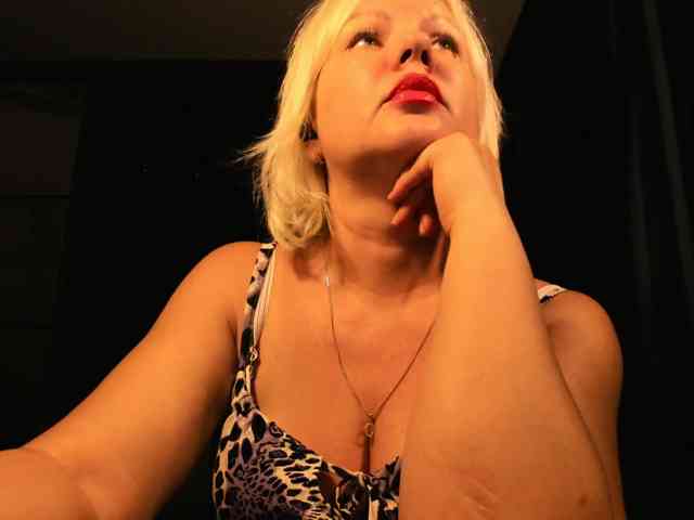 AngelaAngela webcam