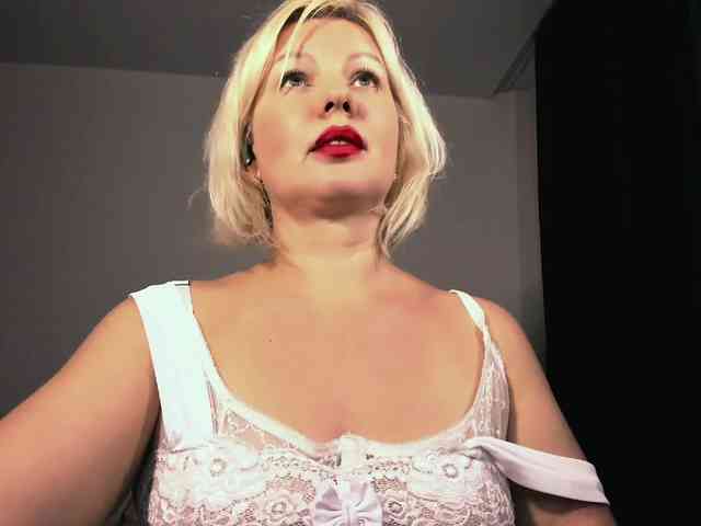 AngelaAngela