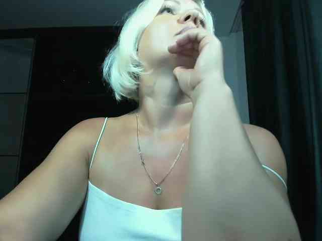 AngelaAngela webcam