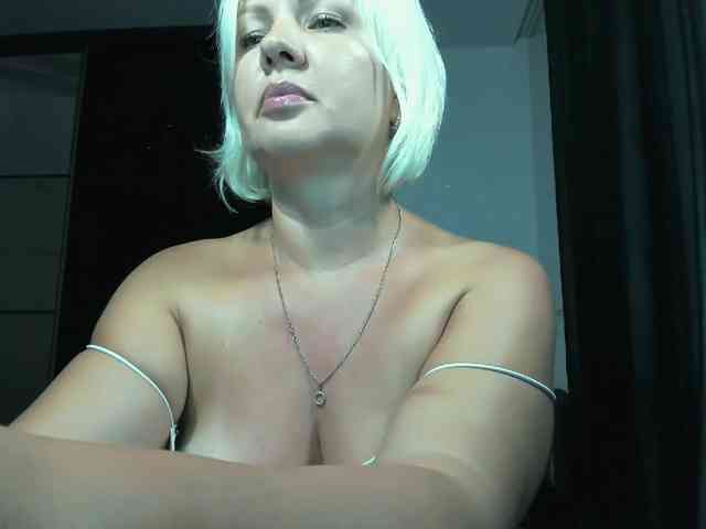 AngelaAngela webcam