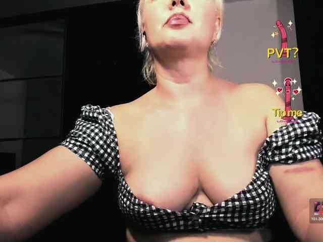 AngelaAngela webcam
