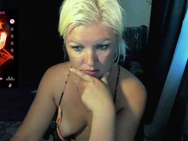 AngelaAngela webcam