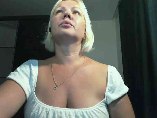 AngelaAngela webcam