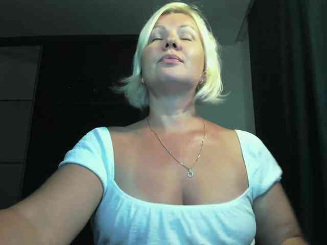 AngelaAngela webcam