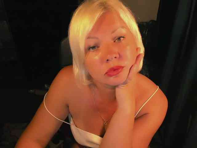 AngelaAngela webcam