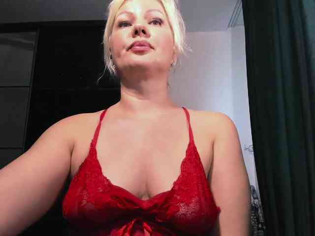 AngelaAngela webcam