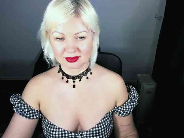 AngelaAngela webcam