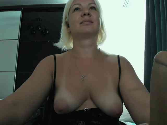 AngelaAngela webcam