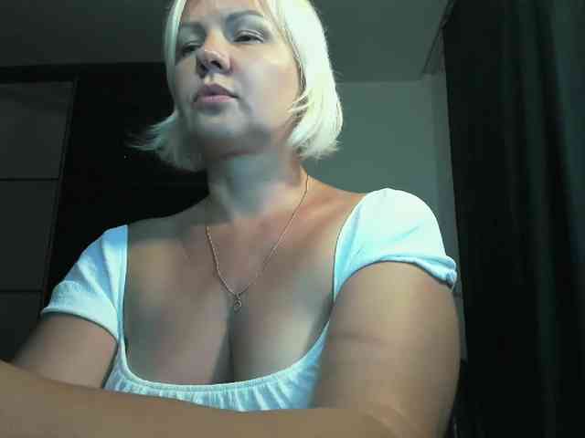AngelaAngela webcam
