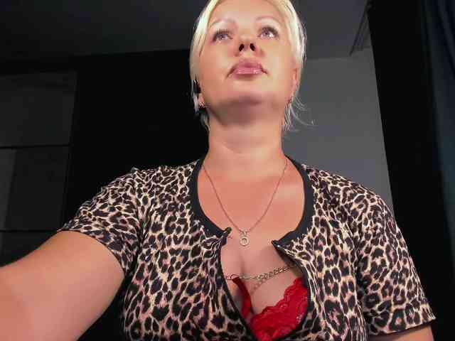 AngelaAngela webcam