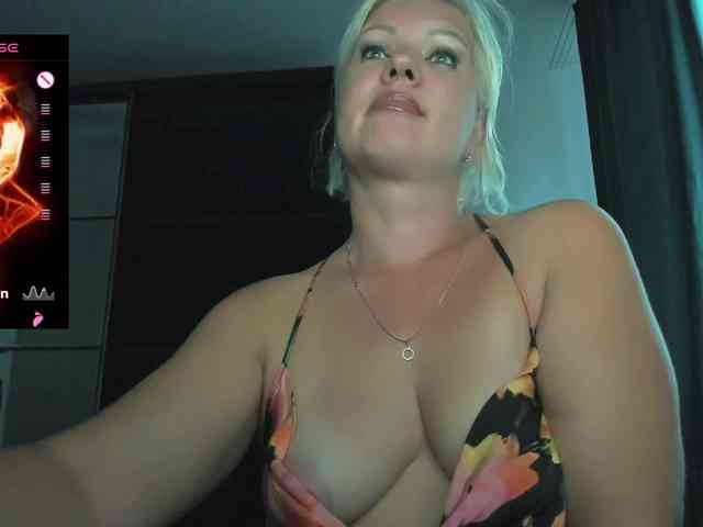 AngelaAngela webcam