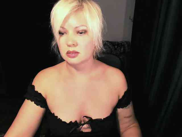 AngelaAngela webcam