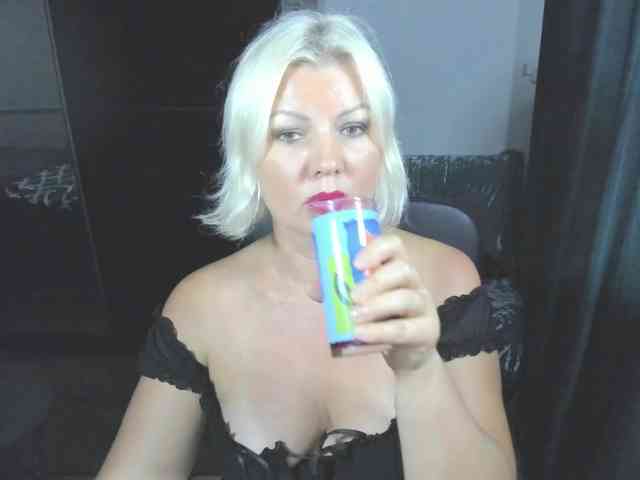 AngelaAngela webcam
