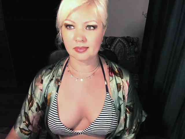 AngelaAngela webcam