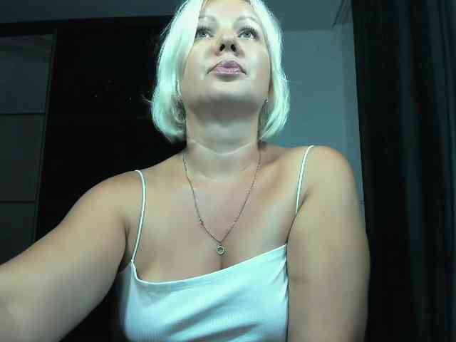 AngelaAngela webcam