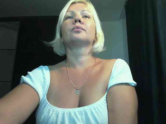 AngelaAngela webcam