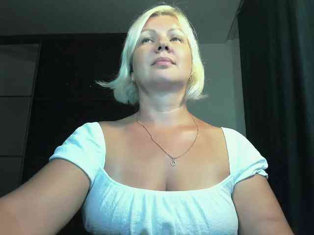 AngelaAngela webcam