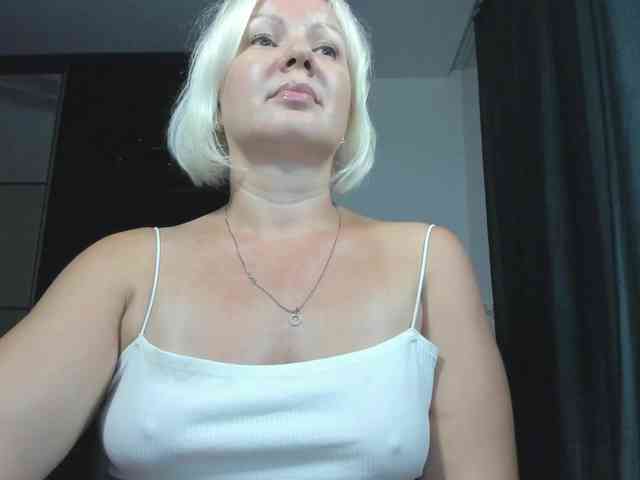 AngelaAngela webcam