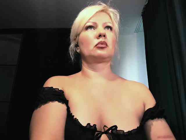 AngelaAngela webcam