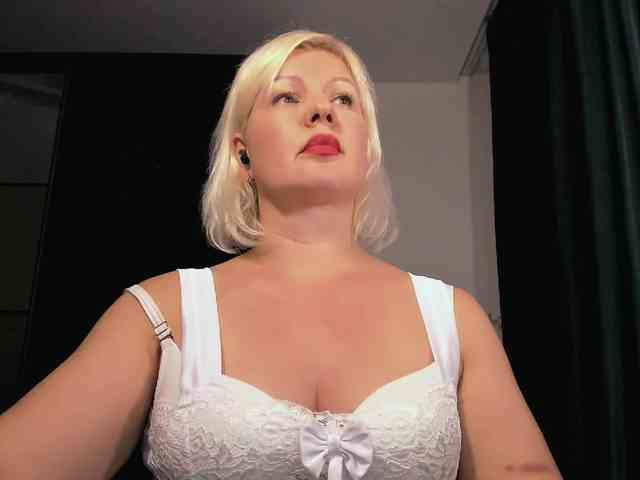 AngelaAngela webcam