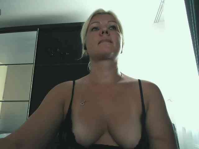 AngelaAngela webcam