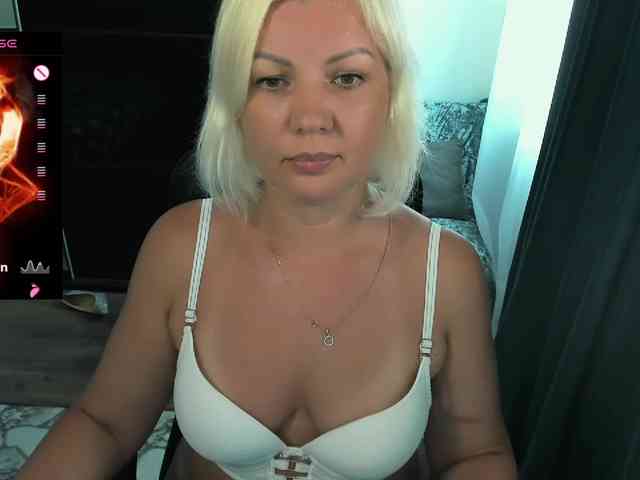 i-am-angela Sex Cam Show