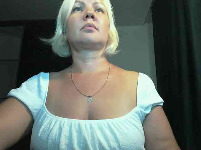 AngelaAngela webcam