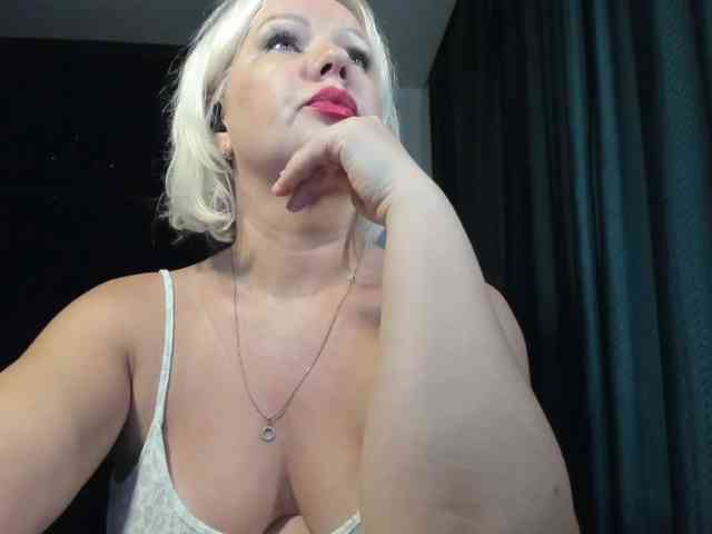 AngelaAngela webcam