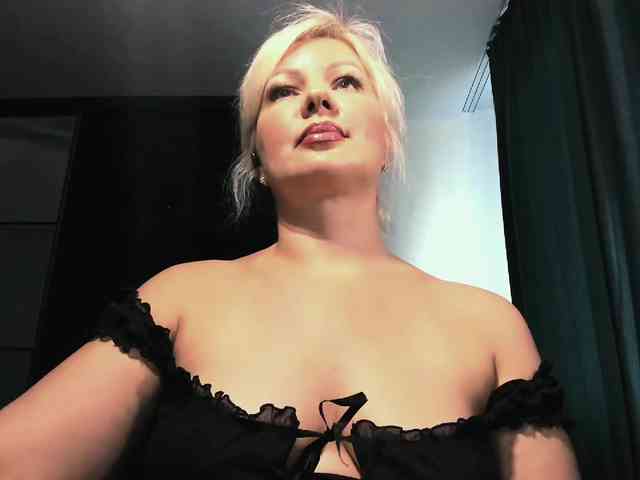 AngelaAngela webcam