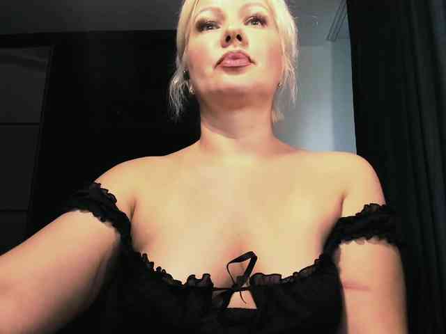AngelaAngela webcam
